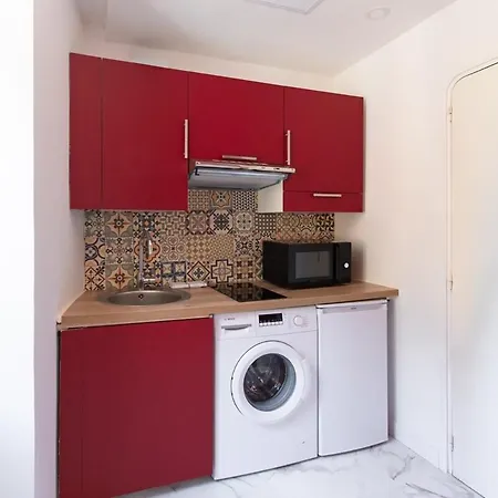 Lympia -cosy Studio, 200 M Plages De - Le Port Apartment
