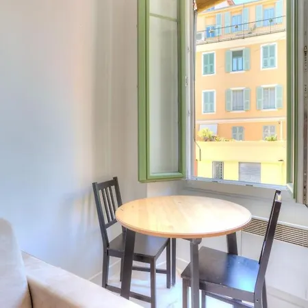 Apartment Lympia -cosy Studio, 200 M Plages De - Le Port *